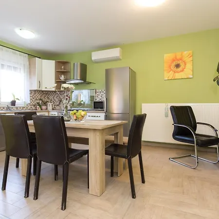 Apartment Mar Kostrena